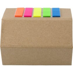  Matières : carton Couleurs : brun 2
