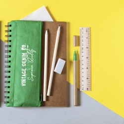 Cahier Éco-responsable et Pratique Personnalisé Mosku Matières : carton recyclé Couleurs : vert goodies publicitaire événementie