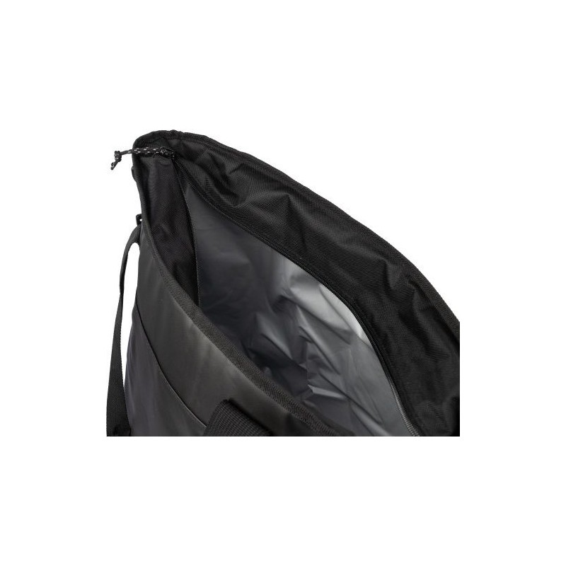 Sac isotherme personnalisé en polyester - Matthias Matières : polyester Couleurs : noir marquage laser ultra précis