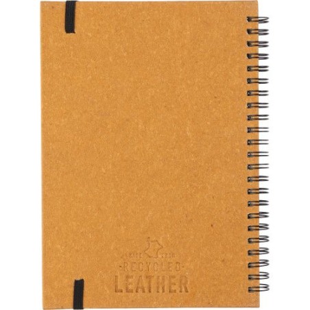 Carnet personnalisé A5 en cuir recyclé  - Egon Matières : cuir Couleurs : noir marquage laser ultra précis