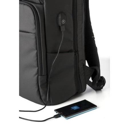 Sac à dos  porte-ordinateur en PU personnalisé USB Rishi Matières : polyester Couleurs : noir cadeau entreprise pas cher