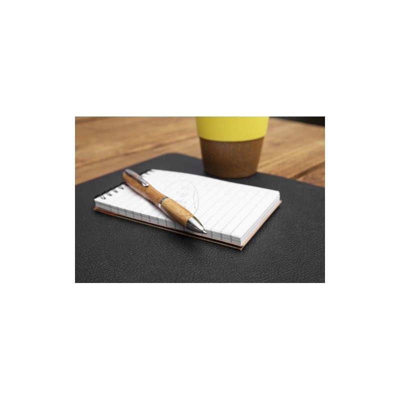 Stylo bille  en bambou personnalisé Carson Matières : bambou Couleurs : brun marquage laser ultra précis