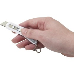 Cutter pratique en plastique personnalisé pour bureau Julien Matières : métal Couleurs : blanc impression haute définition