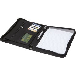 Conférencier zippé personnalisé en PU A5 Therese Matières : microfibre Couleurs : noir marquage laser ultra précis