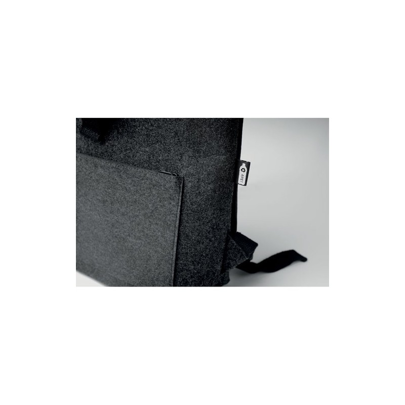 Sac à dos  en feutre RPET personnalisé INDICO PACK Matières : PET recyclé Couleurs : pierre livraison express 24h 48h