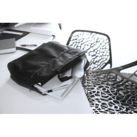 Sacoche en polyester personnalisée pour congrès Niam Matières : polyester Couleurs : noir cadeau collaborateur premium