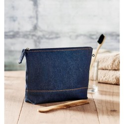 Trousse Éco-responsable Personnalisée en Denim Recyclé STYLE POUCH Matières : coton recyclé Couleurs : bleu impression haute déf
