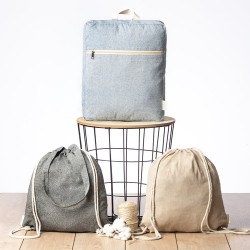 Sac à Dos Personnalisable Éco-responsable en Coton Recyclé Fenin Matières : coton recyclé Couleurs : noir personnalisable avec v