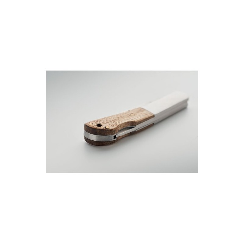 Couteau pliable unique en acacia - SKARP Matières : acier inoxydable Couleurs : bois livraison express 24h 48h