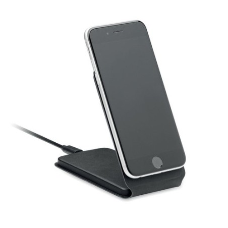 Chargeur magnétique  et efficace 15W - FAWTT Matières : PET recyclé Couleurs : noir goodies publicitaire événementiel