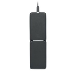 Chargeur magnétique  et efficace 15W - FAWTT Matières : PET recyclé Couleurs : noir objet promotionnel éco-responsable