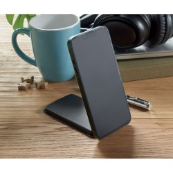 Chargeur magnétique  et efficace 15W - FAWTT Matières : PET recyclé Couleurs : noir accessoire événementiel unique