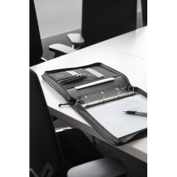Porte-documents personnalisé en polyester - Coco Matières : polyester Couleurs : noir objet promotionnel éco-responsable
