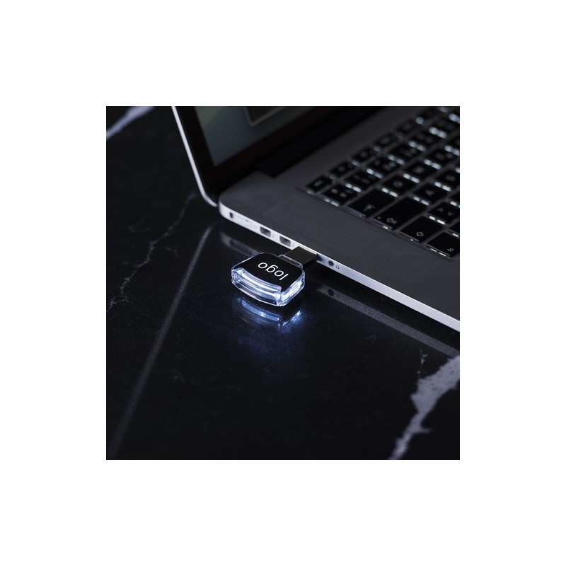 Clé USB Novuk 16Go - Élégance et Performance