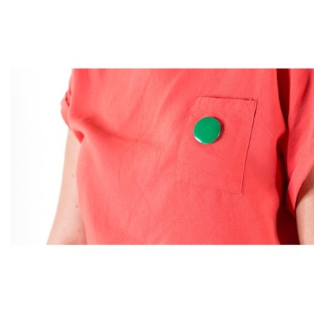 Pin's publicitaire unique Turmi Couleurs : rouge impression haute définition