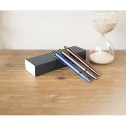 Stylo bille personnalisé luxe monochrome Parker IM Matières : métal Couleurs : champagne impression haute définition