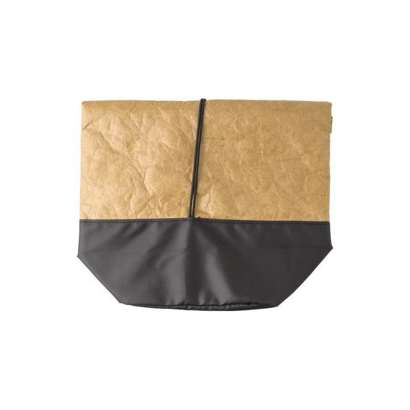 Sac isotherme  en non-tissé et polyester 600D Kerry Matières : polyester Couleurs : brun personnalisable avec votre logo