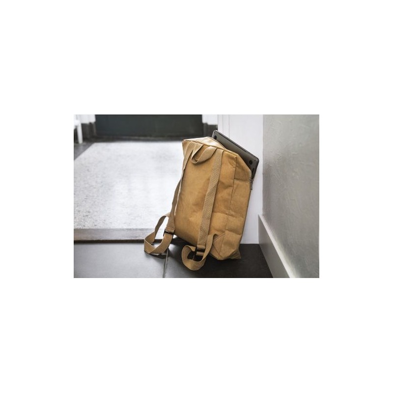 Sac à dos  et personnalisé en papier laminé Samanta Matières : papier Couleurs : brun marquage laser ultra précis