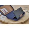 Pochette de voyage  en rPET - Susanne Matières : nylon Couleurs : bleu personnalisation rapide en France