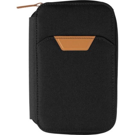 Pochette de voyage  en rPET - Susanne Matières : nylon Couleurs : noir personnalisable avec votre logo