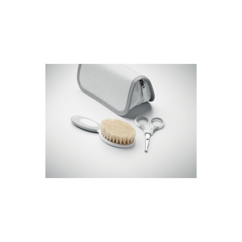 Set de toilette pratique et personnalisée pour bébé - 6 pièces pas cher Matières : PET Couleurs : blanc marquage laser ultra pré