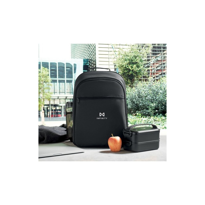 Sac à dos isotherme  300D - COOLPACK Matières : PET recyclé Couleurs : noir goodies publicitaire événementiel