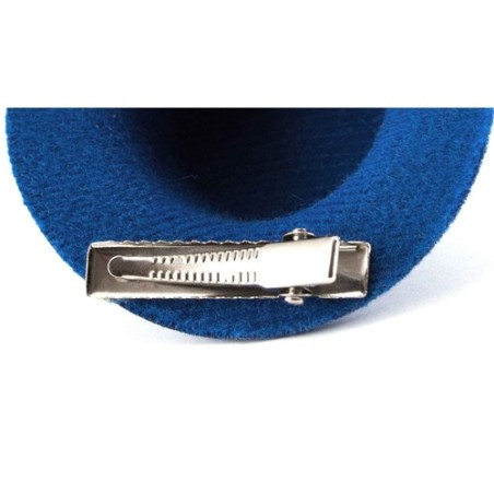 Barrette personnalisée pas cher - Tauron Matières : suédine Couleurs : rouge objet promotionnel éco-responsable