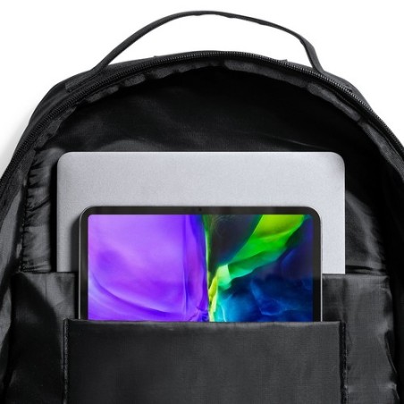 Sac à Dos Personnalisé Pratique et Durable Elanis Couleurs : noir Matières : polyester recyclé objet publicitaire robuste