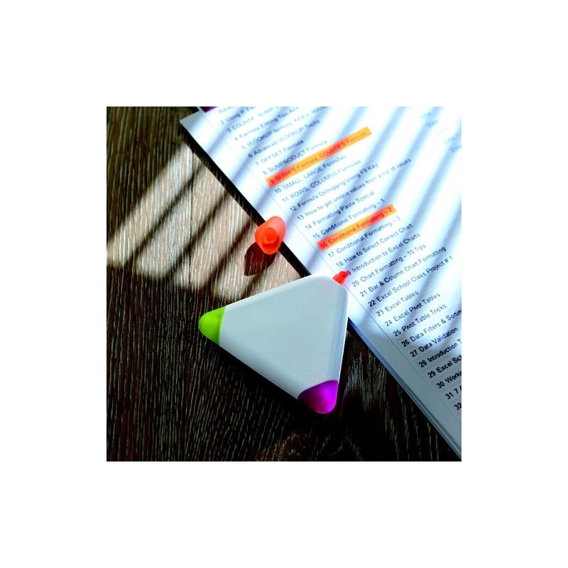 Surligneur triangulaire 3 couleurs personnalisé TRIANGULO Matières : ABS Couleurs : blanc goodies publicitaire événementiel
