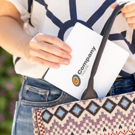 Stylo Glacé 4 Couleurs Publicitaire avec Lanyard Personnalisé BIC® Matières : polypropylène (PP) Couleurs : blanc cadeau entrepr