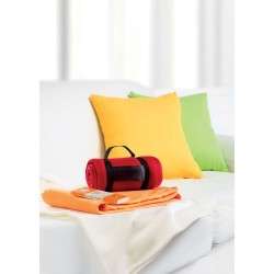 Couverture polaire personnalisée confortable et stylée STAVENGER Matières : PET Couleurs : rouge cadeau affaires élégant