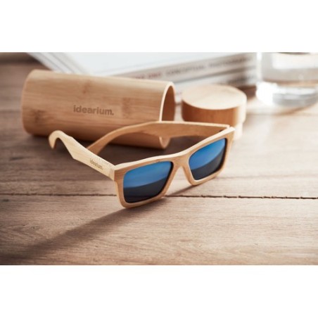 Lunettes de soleil personnalisées en bambou avec étui WANAKA Matières : bambou Couleurs : bois marquage laser ultra précis