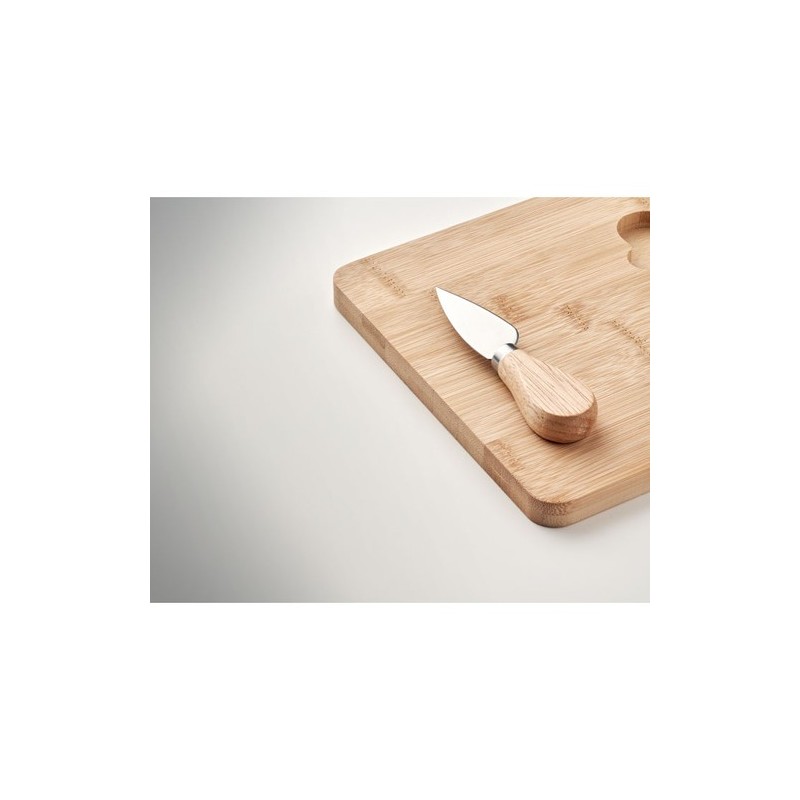Plateau à fromage  en bambou personnalisé - DARFIELD Matières : bambou Couleurs : bois marquage laser ultra précis