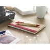 Bloc-notes recyclé avec stylo  SONORA PLUS Matières : papier recyclé Couleurs : rouge accessoire événementiel unique