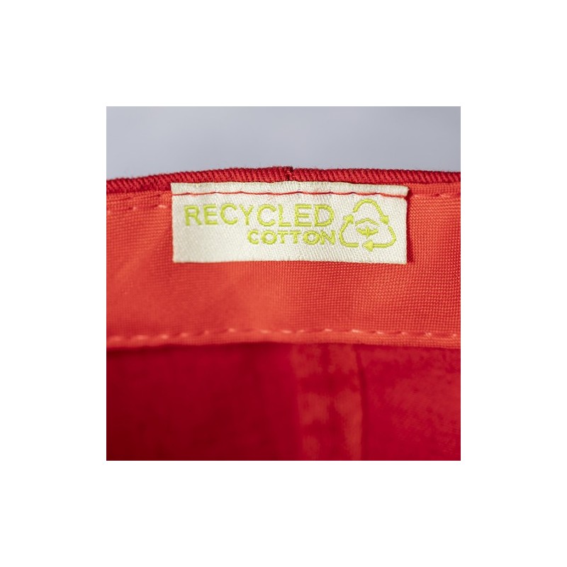Casquette Personnalisable Éco-responsable Pickot Matières : coton recyclé Couleurs : rouge marquage laser ultra précis