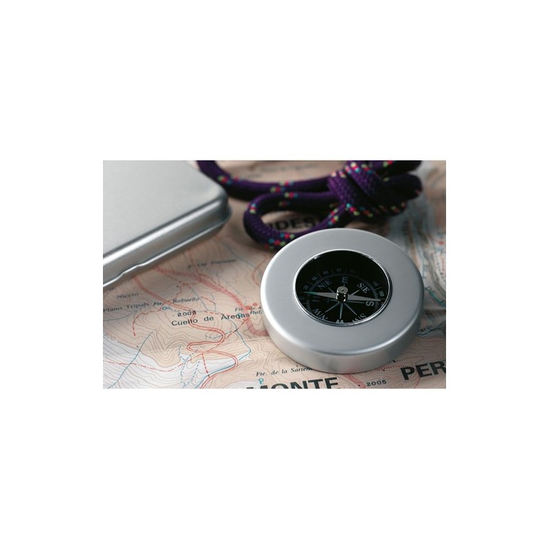 Boussole TARGET : Votre Compagnon Outdoor Indispensable Personnalisé