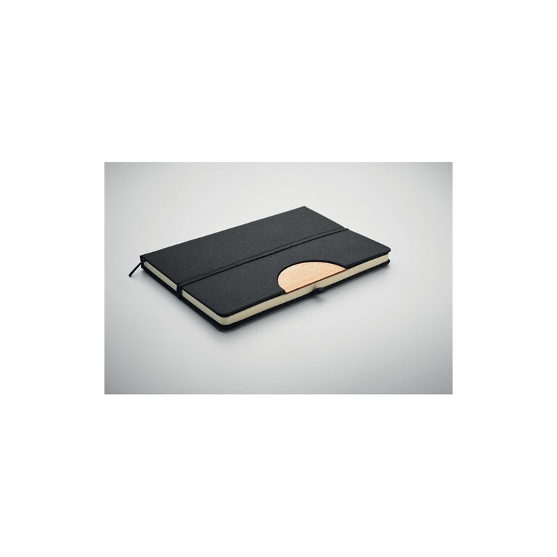 Carnet A5 Éco-responsable et Personnalisé 80 pages lignées RPET BLAMA Matières : papier Couleurs : noir goodies publicitaire évé