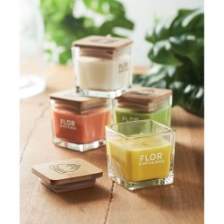 Bougie parfumée carrée 50gr personnalisée idéale pour décorer PILA Matières : verre Couleurs : jaune marquage couleur éclatante
