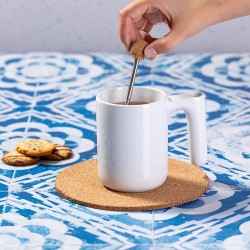 Mug Personnalisable Éco-responsable avec Agitateur - Tasse Beverly Matières : céramique Couleurs : blanc marquage laser ultra pr