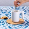 Mug Personnalisable Éco-responsable avec Agitateur - Tasse Beverly Matières : céramique Couleurs : blanc marquage laser ultra pr