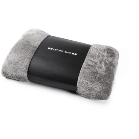 Couverture Kira - Élégance et Confort