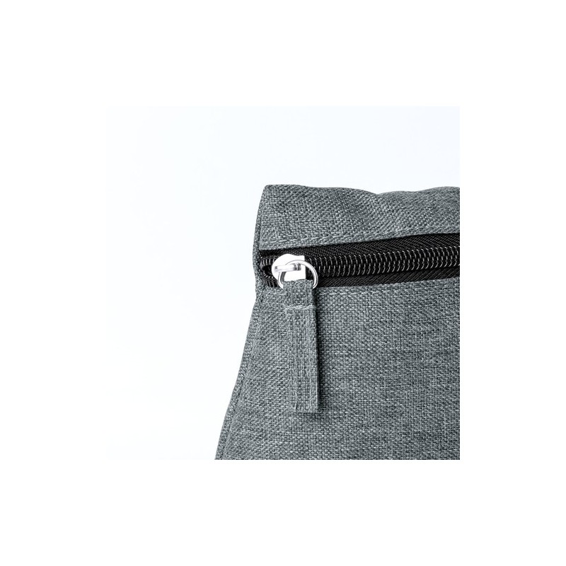 Trousse Éco-responsable Personnalisable Osoben Couleurs : gris Matières : polyester recyclé personnalisation rapide en France