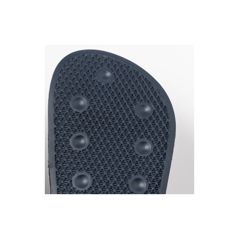 Tongs Kanger Confortables et Durables Personnalisées marquage laser ultra précis