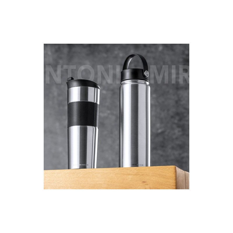 Bidon Isotherme Personnalisé Premium - Bouteille Thermique Xegaz Matières : acier inoxydable Couleurs : argenté marquage laser u