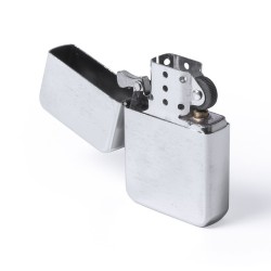 Briquet Deuston - Élégance et Praticité 2