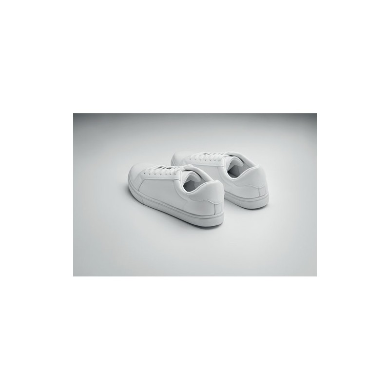 Baskets Personnalisées en PU Taille 38 BLANCOS pour le Quotidien Matières : PU Couleurs : blanc cadeau entreprise pas cher