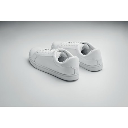 Baskets Personnalisées en PU Confortables et Stylées Taille 43 - BLANCOS Matières : PU Couleurs : blanc cadeau entreprise pas ch