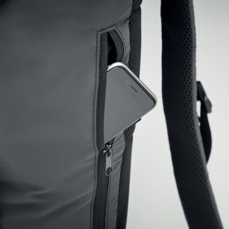 Sac à dos  en polyester 190T pour le business EIGER Matières : PET Couleurs : noir cadeau entreprise pas cher