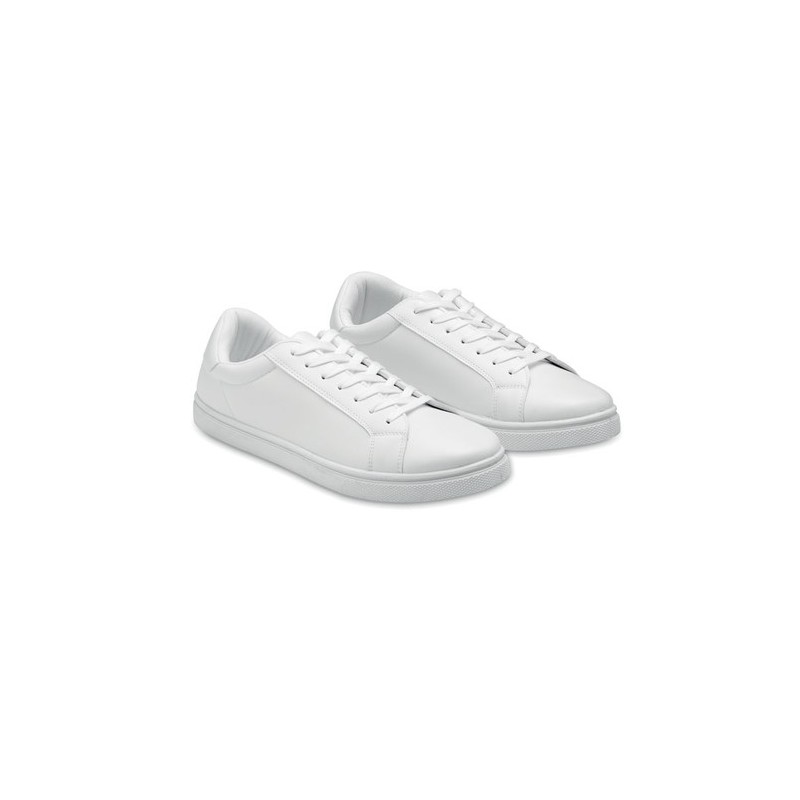 Baskets personnalisées en PU Taille 42 - BLANCOS Matières : PU Couleurs : blanc