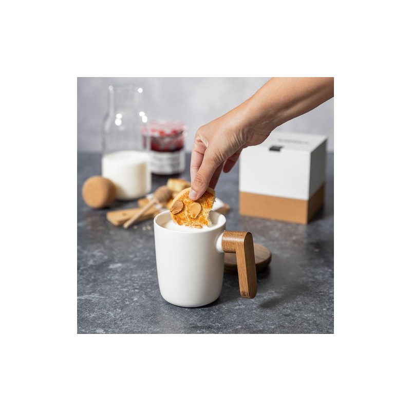 Tasse Édition Limitée Personnalisée Haruncal Matières : bois Couleurs : blanc cadeau collaborateur premium